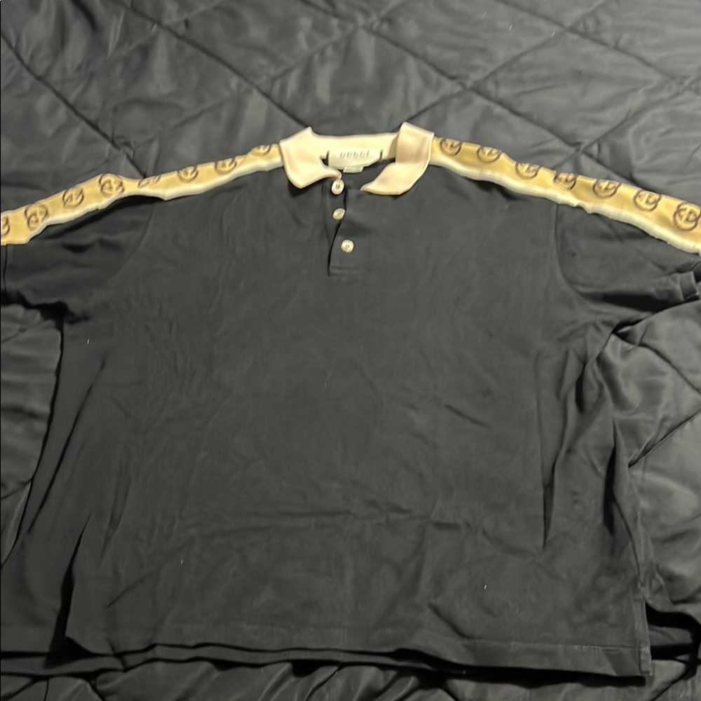 Gucci Black and Tan Polo Shirt with Elegant Trim